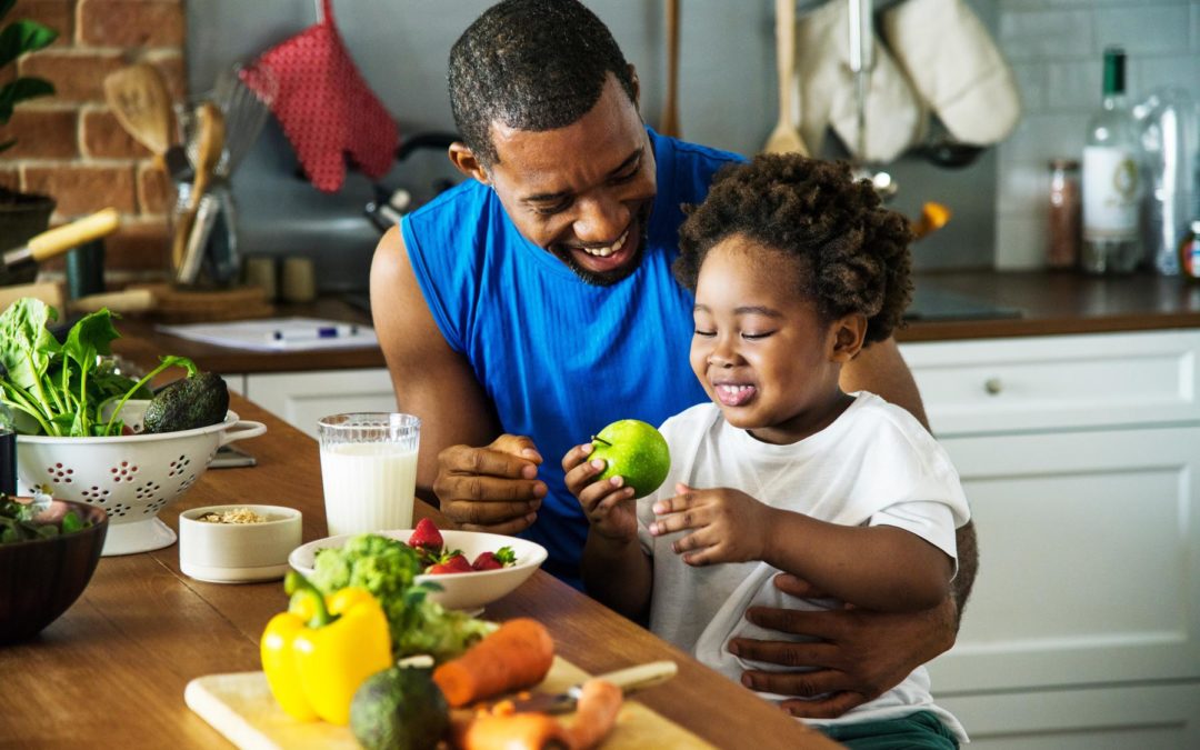 The Vital Role of Dads in Nurturing Healthy Eating Habits in Kids